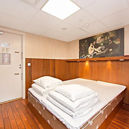 Omena Centre Otel Helsinki